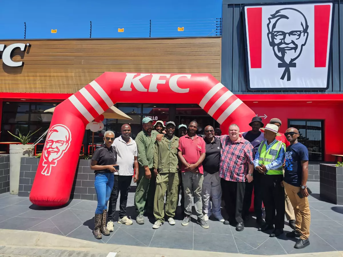 SKM team at the new KFC in Mogwase, a job SKM did